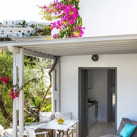 Ξενοδοχείο με διαμερίσματα Bay Bees Sea View & Homes 3*