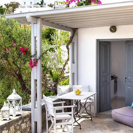 Ξενοδοχείο με διαμερίσματα Bay Bees Sea View & Homes Πλατύς Γιαλός