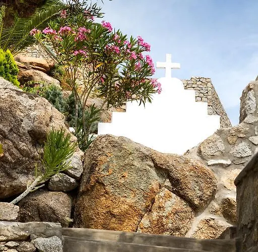 Apartmanhotel Bay Bees Sea View & Homes 3*