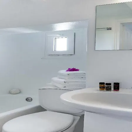 Bay Bees Sea View & Homes 3* Platys Gialos (Mykonos)